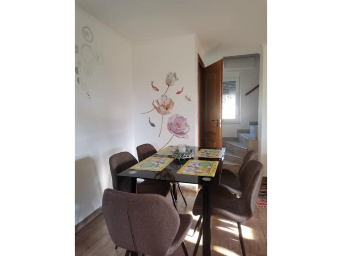 Forras Vendeghaz Apartment Tata Bagian luar foto