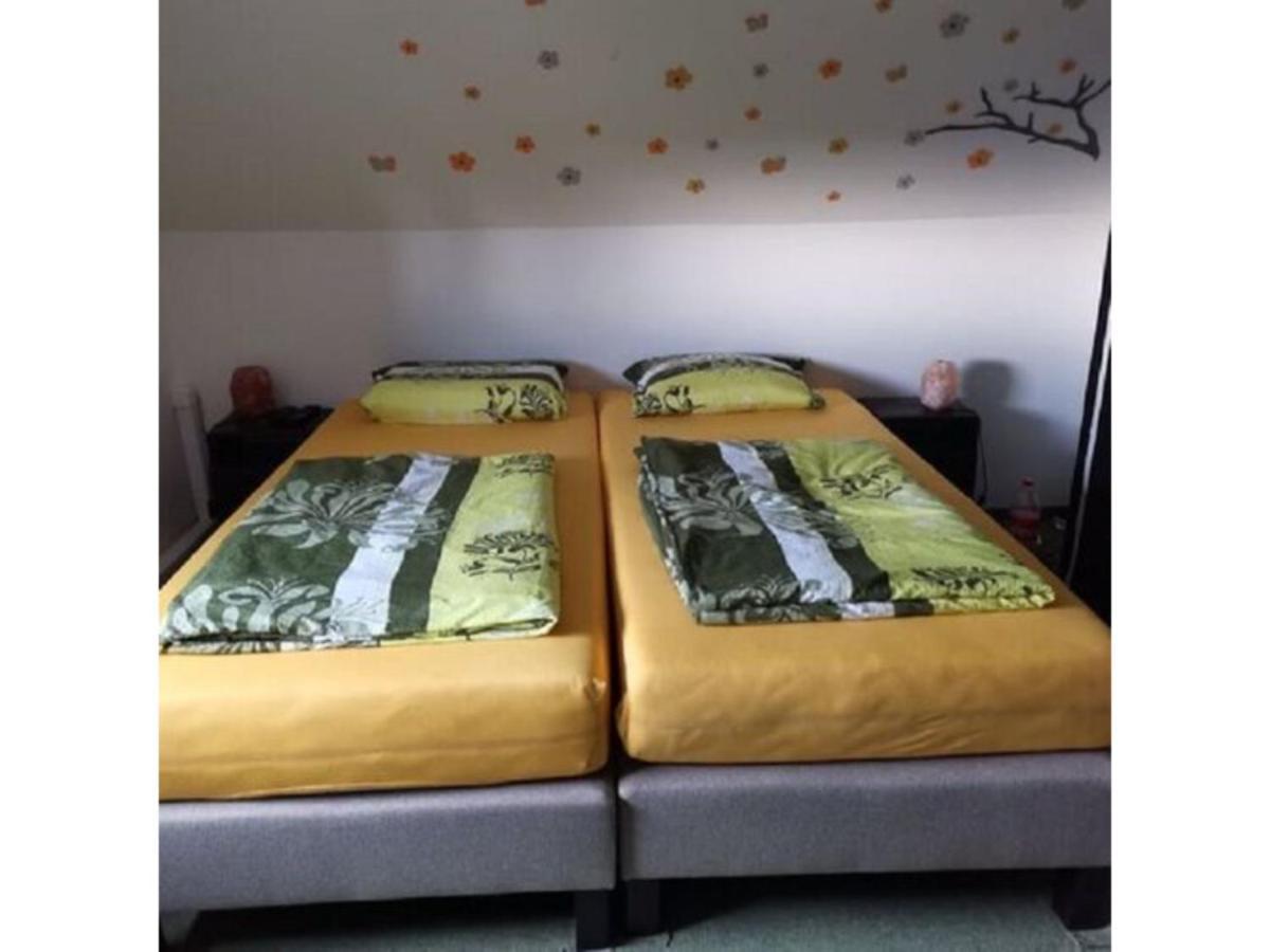 Forras Vendeghaz Apartment Tata Bagian luar foto